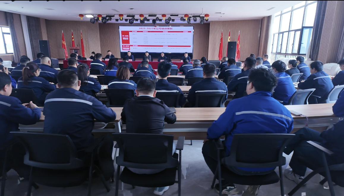 AI賦能，打造職場“六邊形戰士”|公司組織DeepSeek等AI工具高級應用實戰培訓！